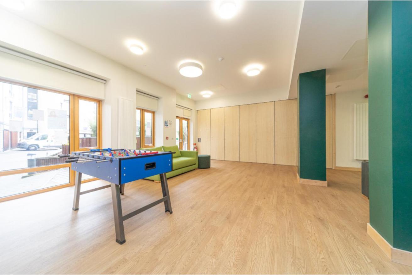 Апартаменты Joivy Affordable 3,4,5 And 12 Bed Private Flats Next To Royal Mile (Adults Only) Эдинбург Экстерьер фото